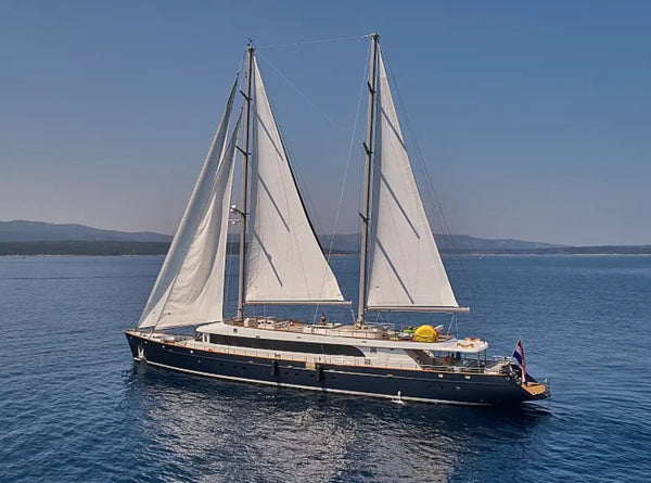Luxury Sailing Yacht "Dalmatino"