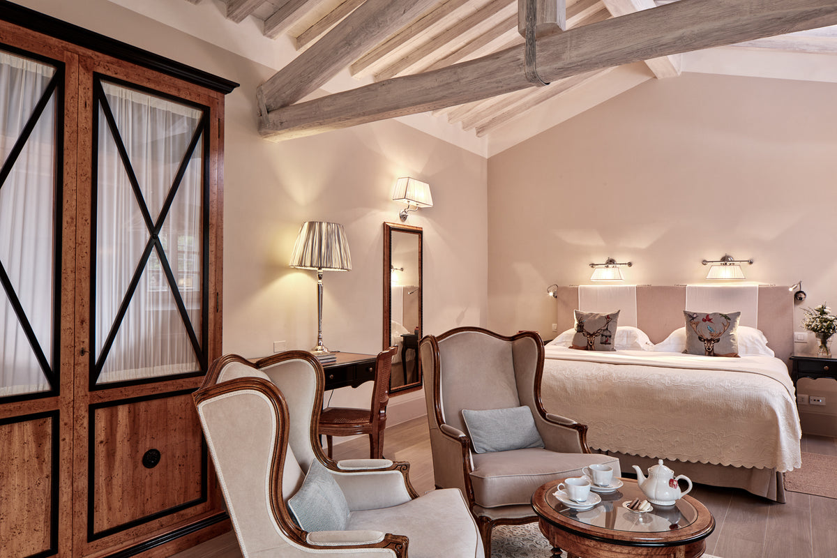 Courtyard Junior Suite / Courtyard Suite